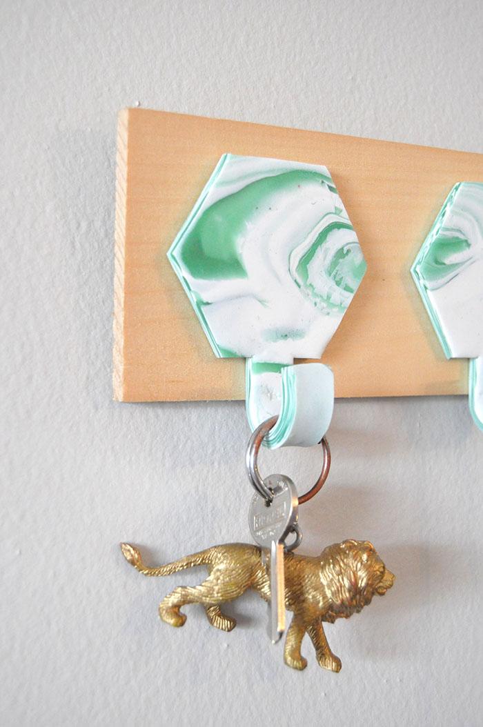 diy colgador geométrico