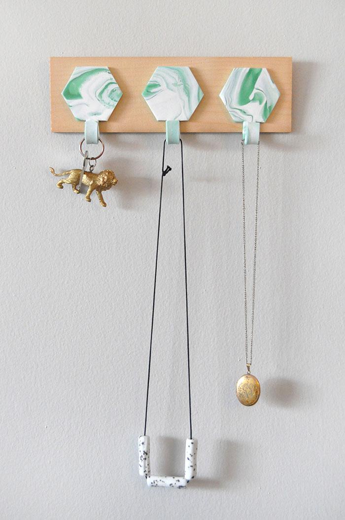 diy colgador geométrico