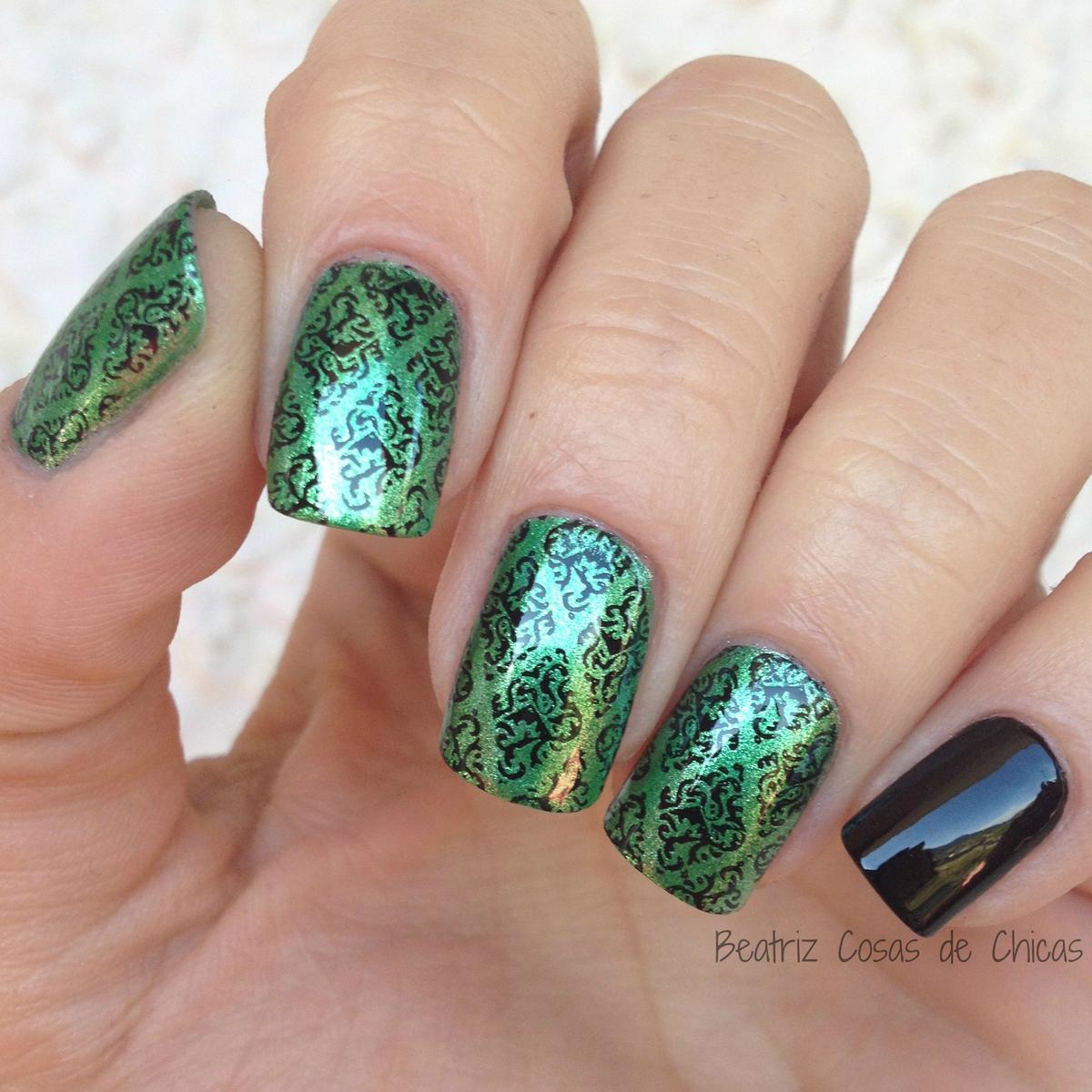 Manicura Verde con Yesensi.1