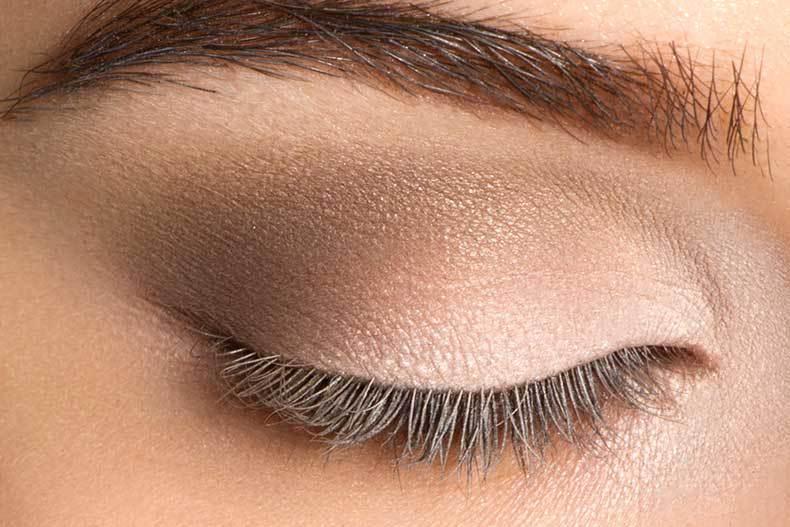 maquillaje-para-unos-ojos-mas-grandes
