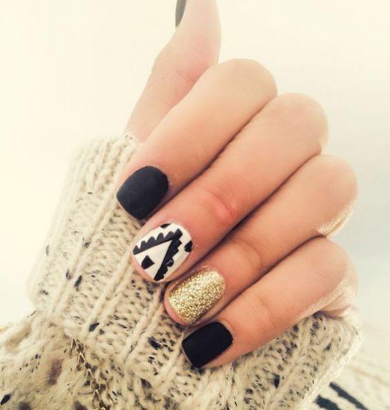 uñas-cortas-negro-y-dorado-1