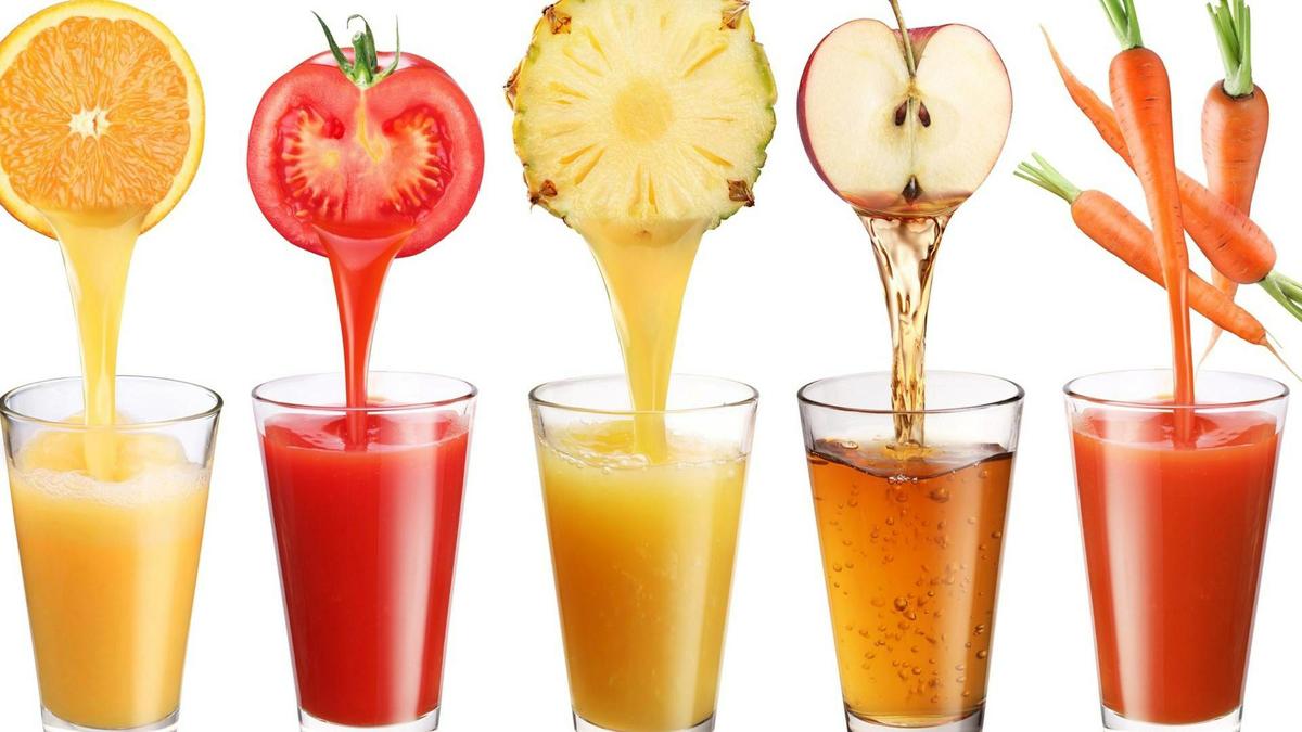 bebe-mas-agua-con-jugos