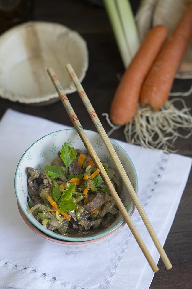 wok de verduras y ternera