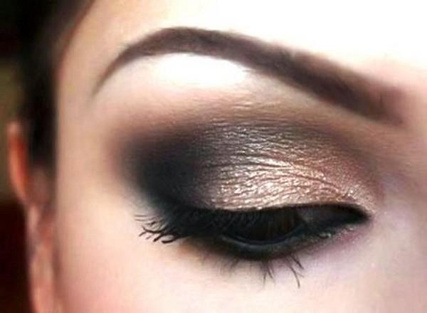 Smokey-eye-makeup-tips-video