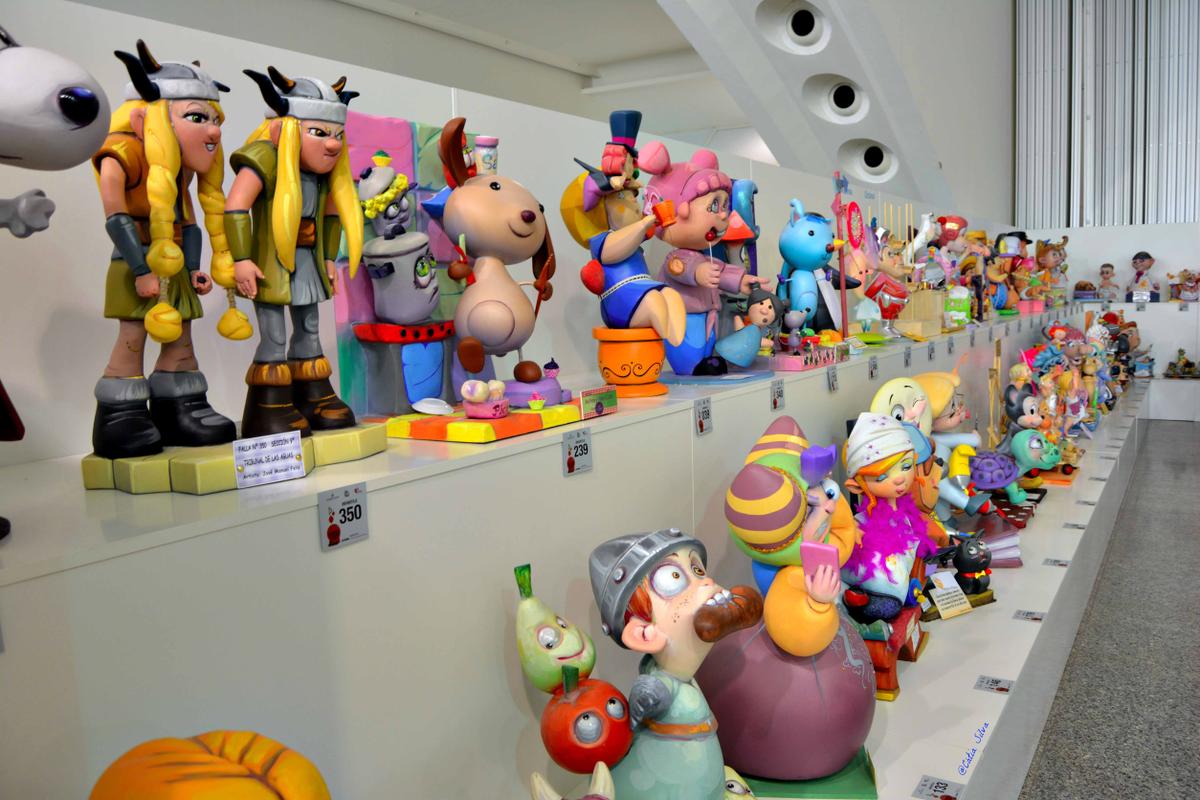 Fallas 2016 - Exposición del Ninot (1)