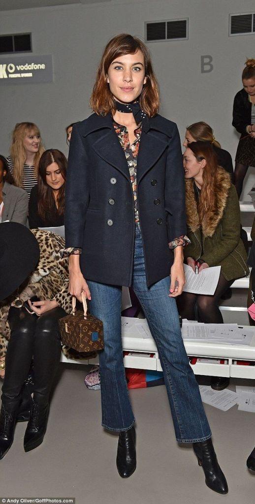 cropped-flare-jeans-alexa-chung