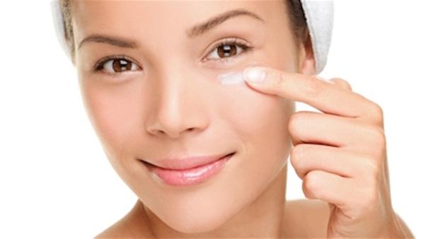 eliminar ojeras con bicarbonato