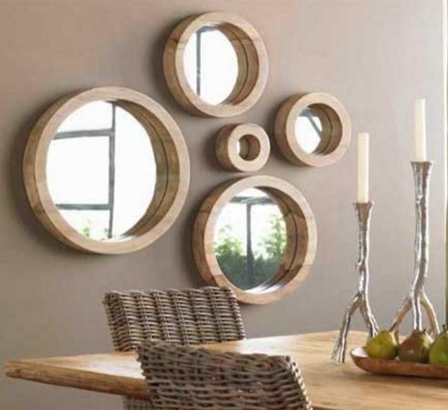 Reforma integral. Espejos circulares de madera decorativos