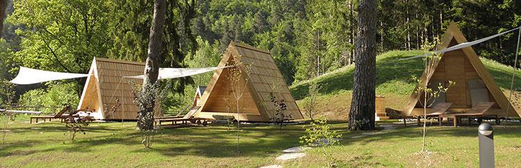 HomeLifeStyle-Magazine-Glamping-Lushna-Eslovenia-cabanas