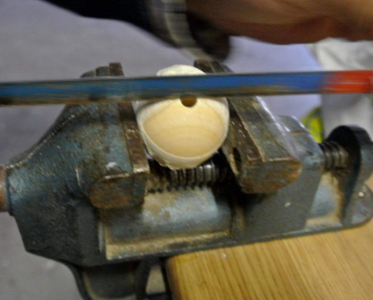 Espejo con bolas de madera