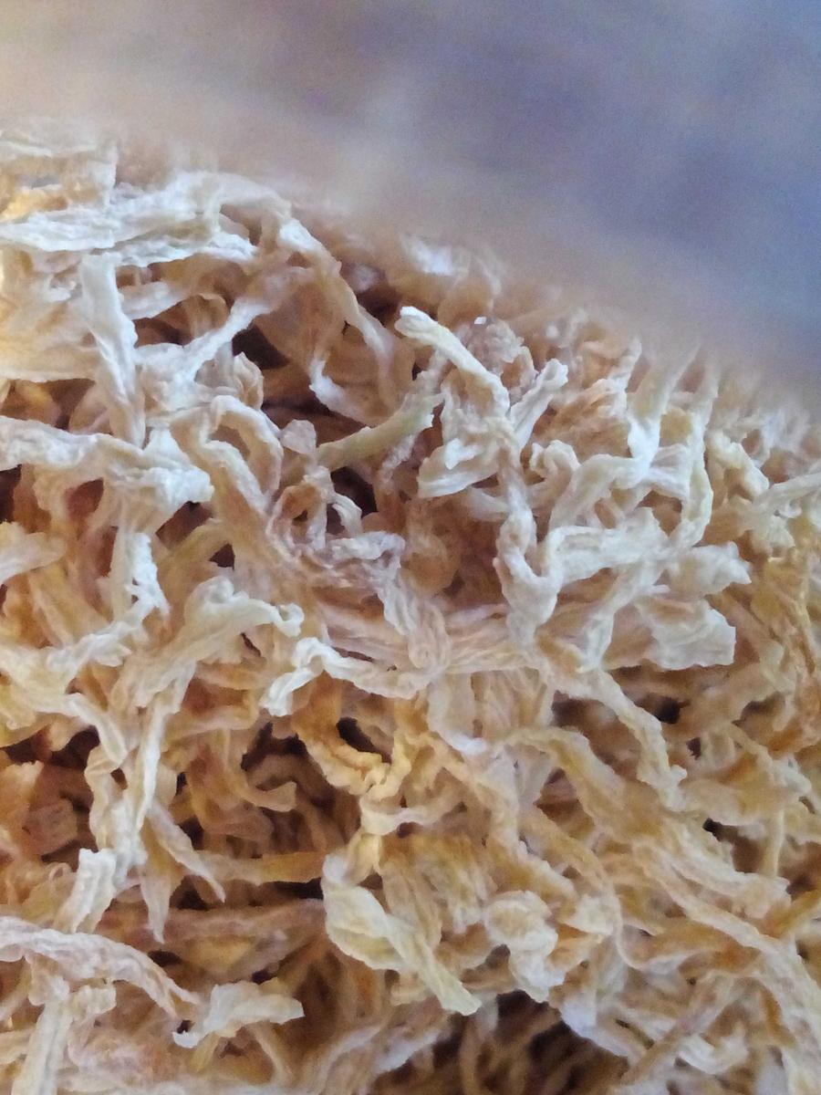 Nabo Daikon ralllado y deshidratado