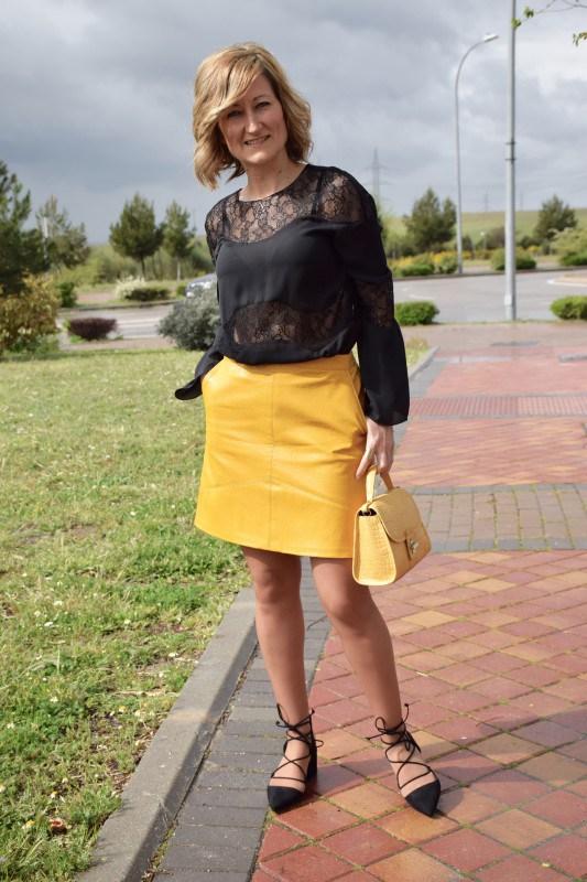 Lace up heels outfit