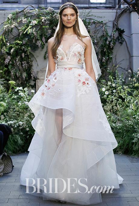 monique-lhuillier-wedding-dresses-spring-2017-001