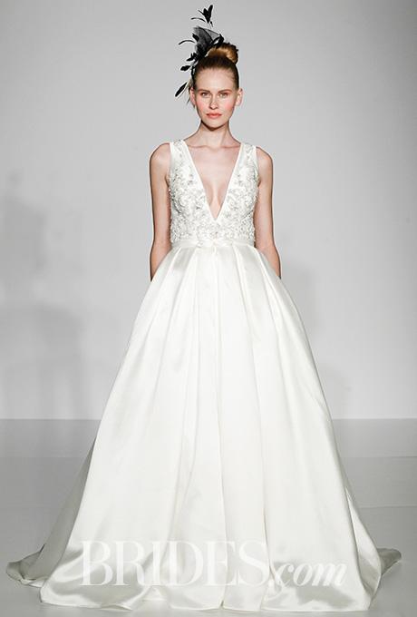 maggie-sottero-midgley-wedding-dresses-spring-2017-003