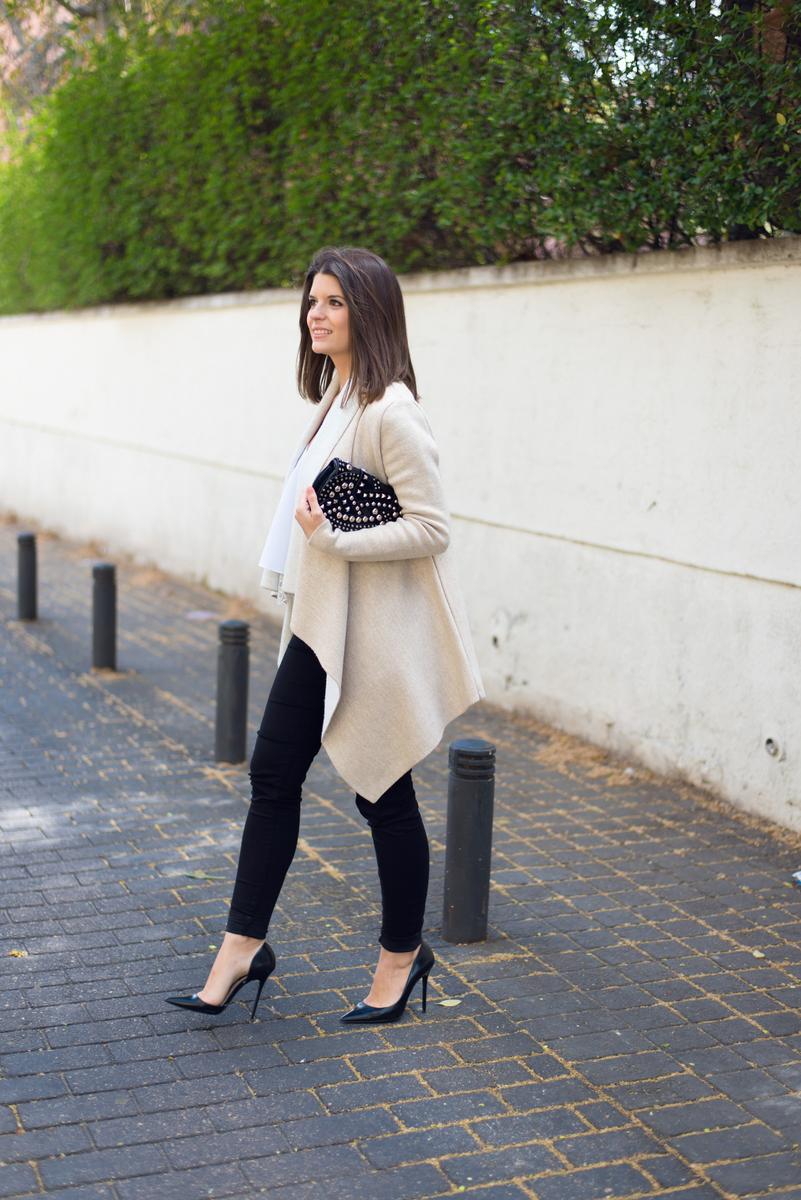 look chic