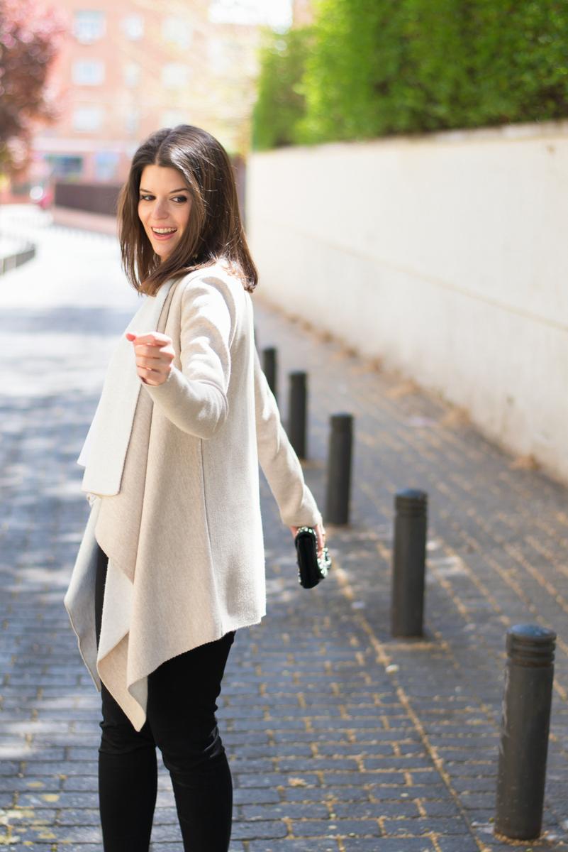 look chic