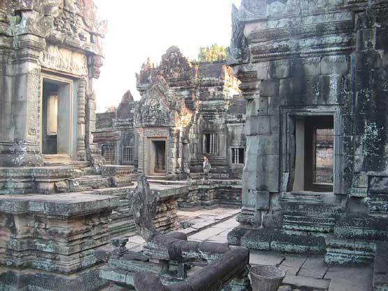 Angkor Banteay Sanre