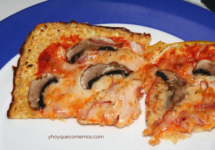 Pizza-Falsa-con-base-de-Coliflor-2
