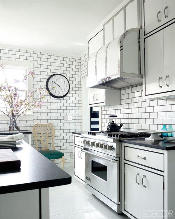 pared de ladrillo blanco