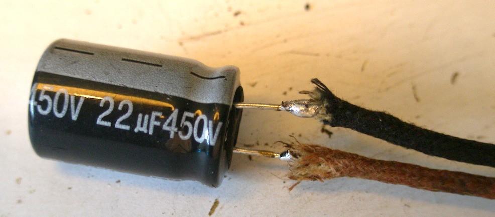 Reparacion de radio antigua - condensador