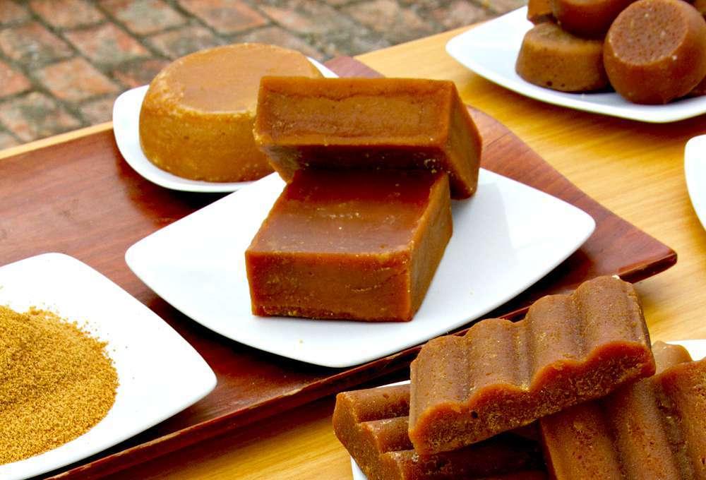 ¿Azúcar, panela o stevia?