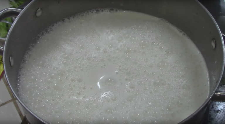 leche de soja cociendo