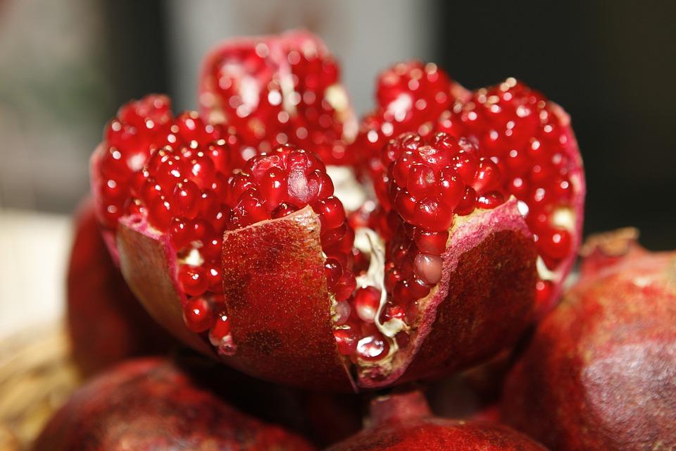 Las mejores frutas para mantener la piel joven