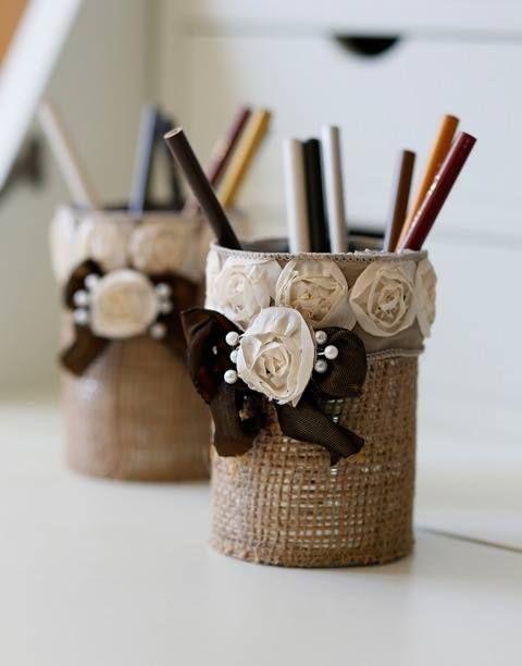 decoración de latas con materiales rústicos