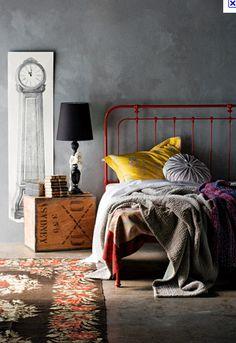 metallic-headboard