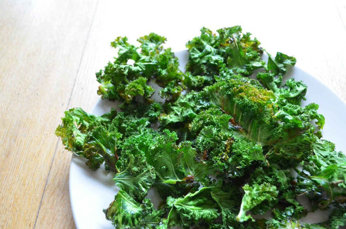 chips de kale o col rizada