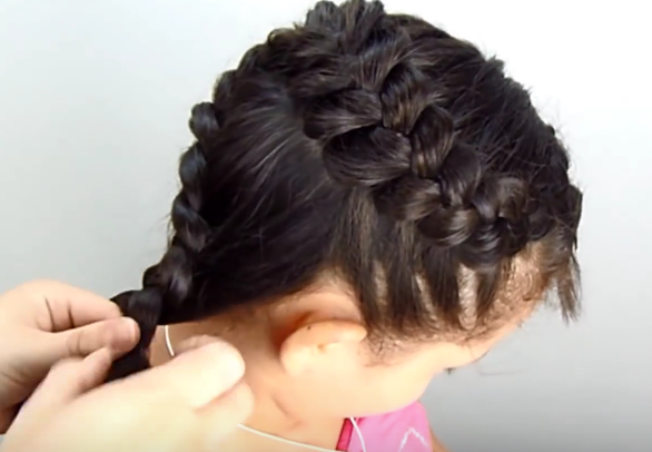 Teje hasta el final trenza de tres cabos