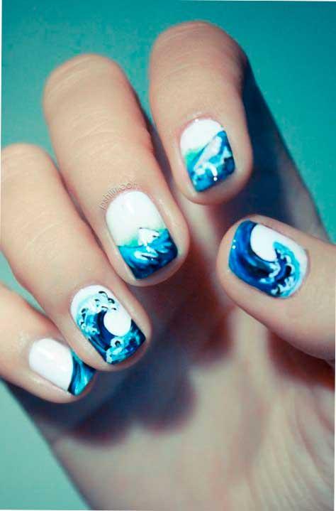 Modelo-de-uñas-de-gel-marineras