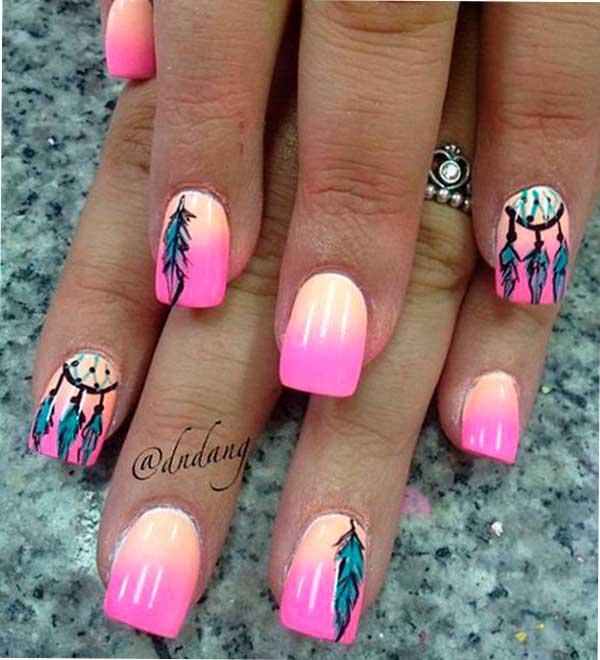 Decoración-de-uñas-de-gel-hippies
