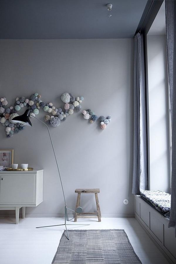 pompones en la pared