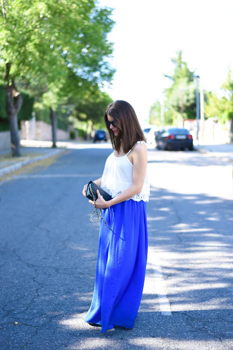 look casual con falda larga