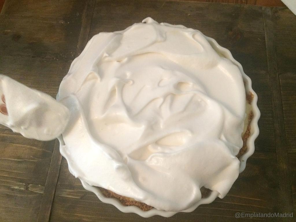 Preparando la cubierta de merengue