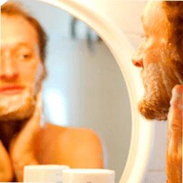 lavar la barba para limpiar gérmenes