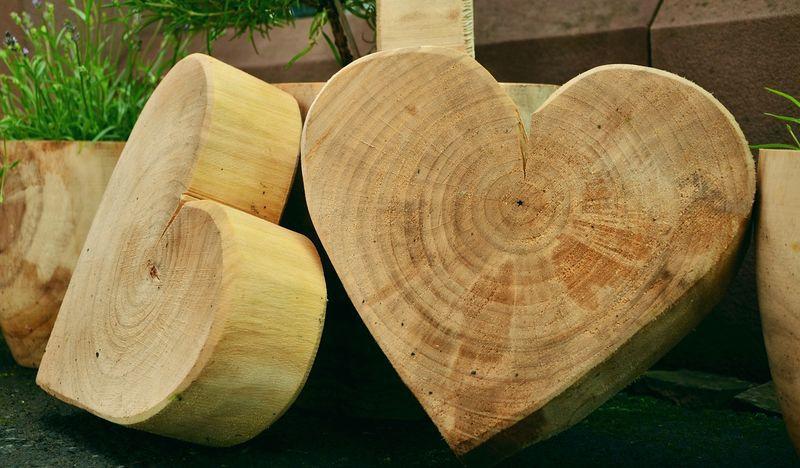 cómo preparar la madera natural antes de pintar