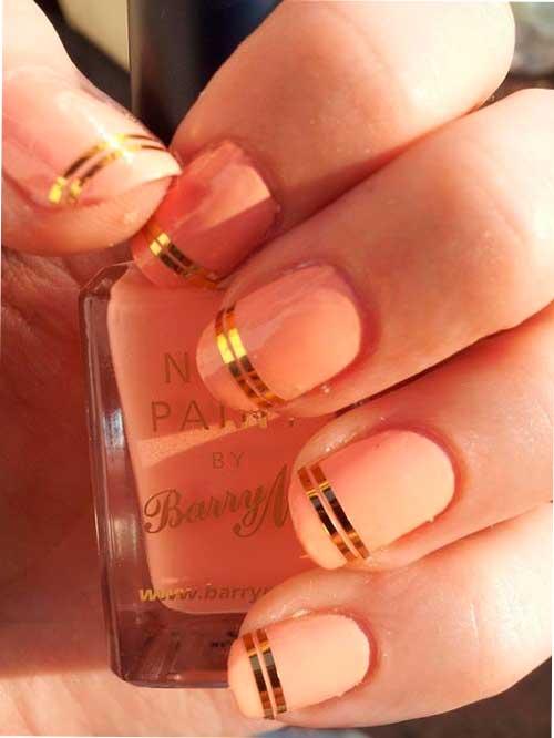 uñas nude con cintillas