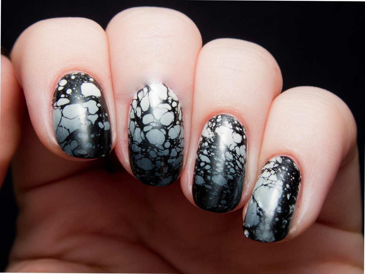 uñas al agua efecto marmol