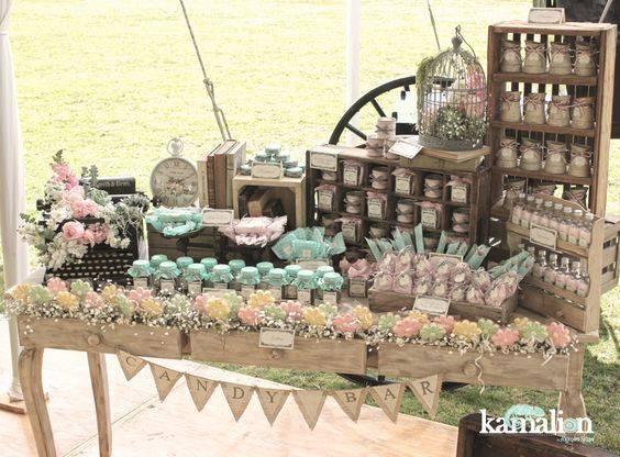 adornos hechos en casa de carpintero para primera comunion de niño