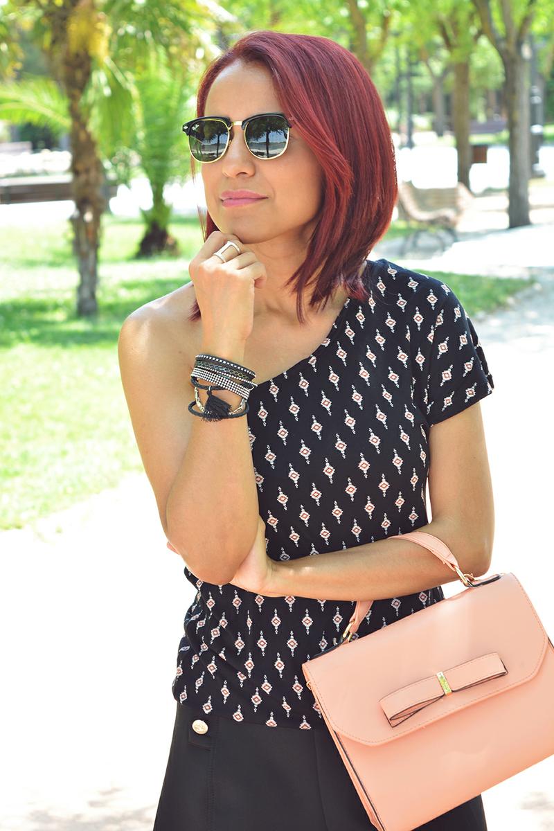Total black summer 9