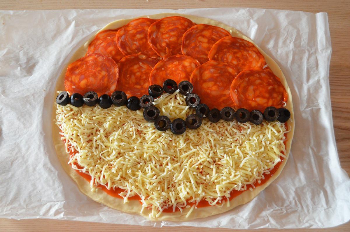 pokeball pizza pokemon go