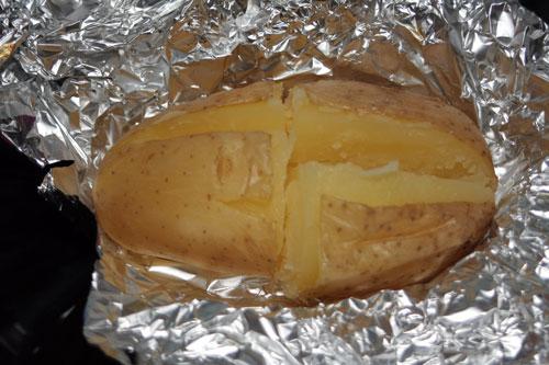 Patata-Asada-recien-salida-del-horno