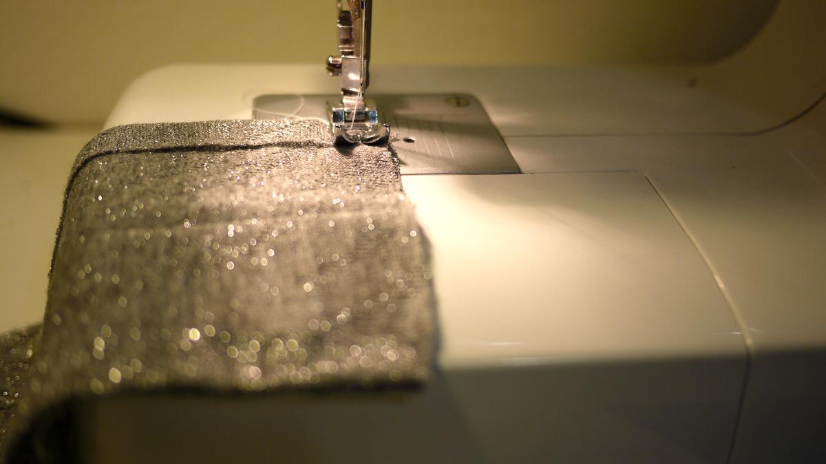 Vestido de fiesta y tocado10