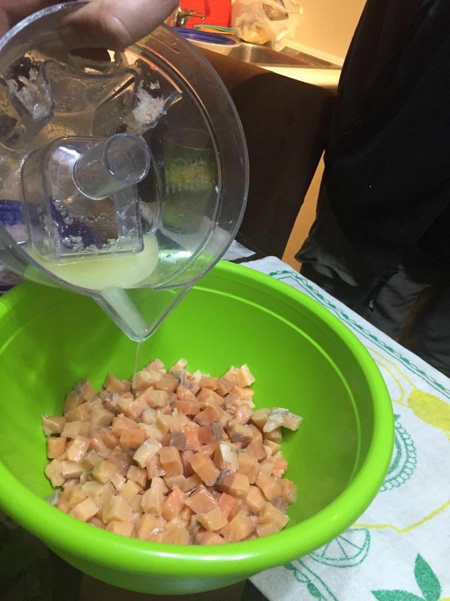 salmón pìcado