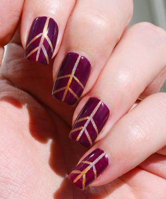 Diseños-de-uñas-color-ciruela-3-586x700-1