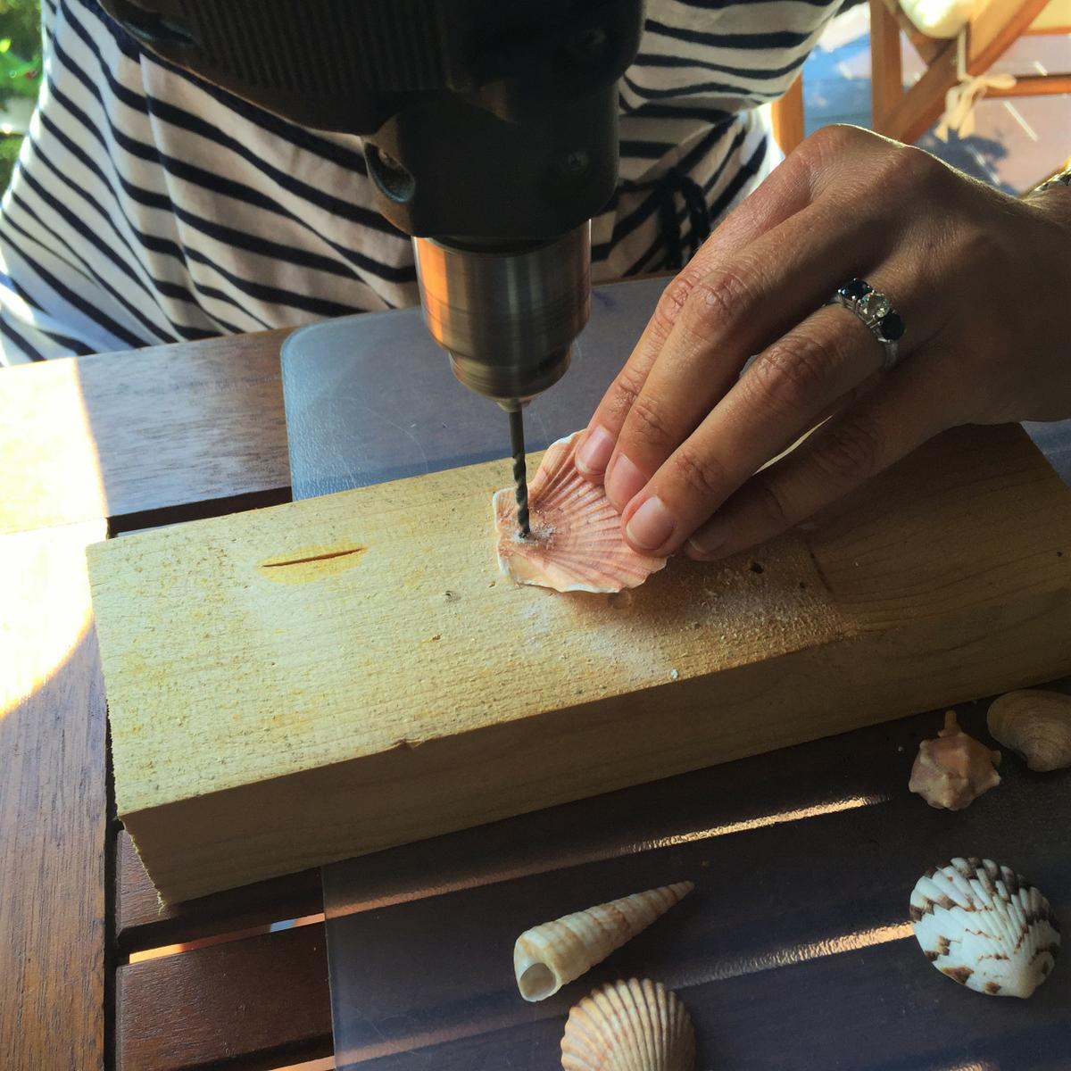 campanas de viento - hacemos un agujero en la concha