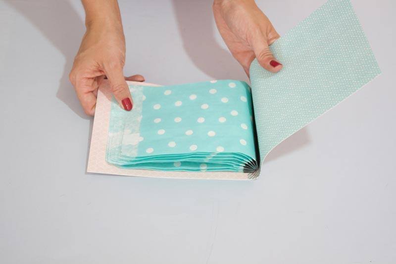 Como hacer un álbum para guardar tus fotos.