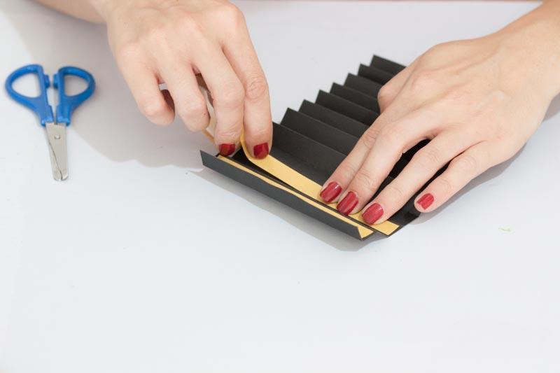 Como hacer un álbum para guardar tus fotos.